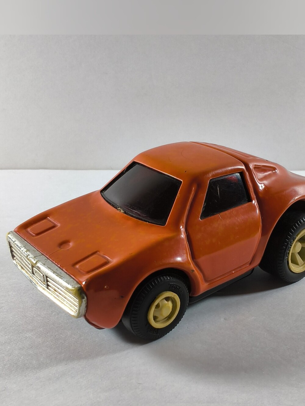 Vintage 1970s Tonka Orange Corvette Sports Car Made in Japan Pressed Steel 1:43